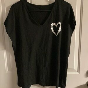 Black Heart Print Women's Top
